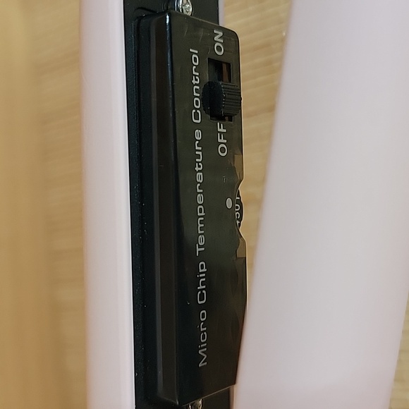 L’ange Model HS035 100W 1” Hair Straightener Pink Like New - Picture 3 of 5